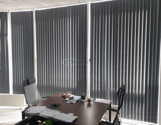 Вертикальные пластиковые жалюзи